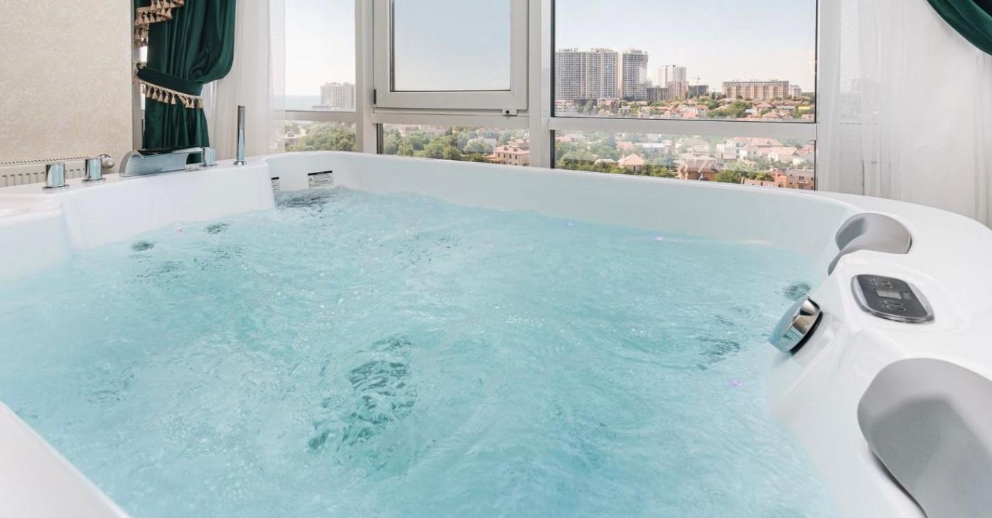Arcadia City Apartments โอเดสซา ภายนอก รูปภาพ